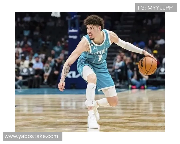 拉梅洛鲍尔对黄蜂球队失望加深渴望寻求交易离开