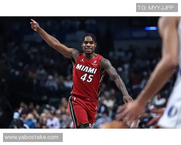 米切尔短暂出场表现平平18分钟内仅得7分助攻两次