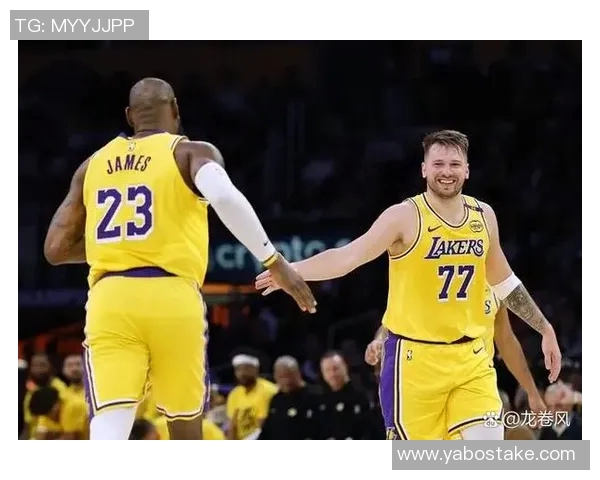 雷迪克称斯玛特等人是布朗尼的导师深入解析布朗尼的角色定位与发展方向