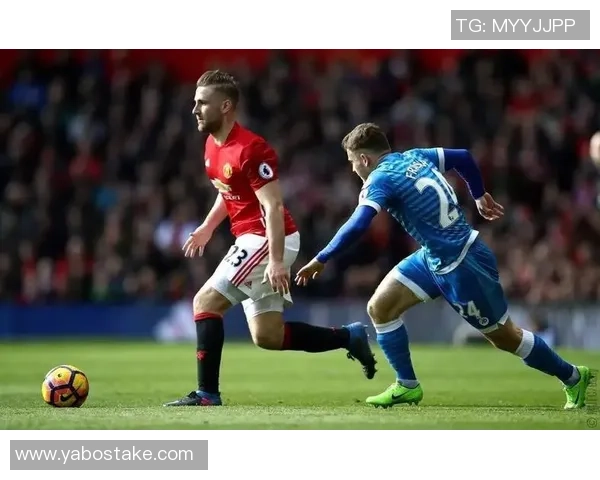 罗马冬季新援马伦瓦斯萨拉戈萨入选欧联杯注册名单